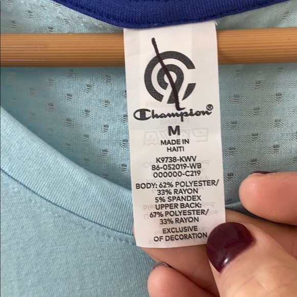 NWOT Bundle of 2 Champion Workout tank tops SZ Med - Picture 3 of 8